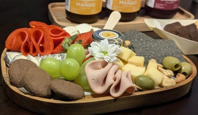 Produsen Keju Lokal Rosalie Cheese di Bali Mengembangkan Keju Artisan dengan Sentuhan Bahan Nusantara