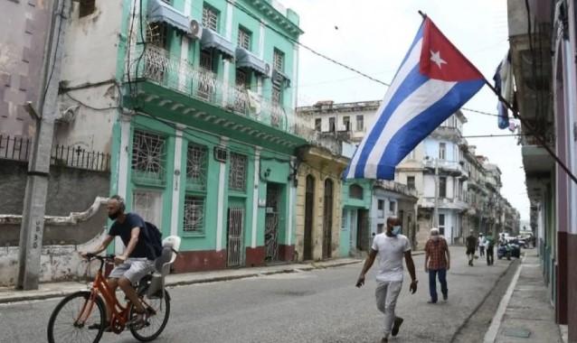 Trump Menyebut Bisa “Mengambil Alih” Kuba, Picu Sorotan di Tengah Ketegangan