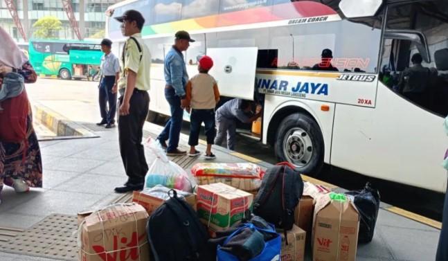 Arus Mudik Lebaran 2026 di Jakarta Masih Lancar, Dishub Siagakan Petugas dan Prediksi Puncak 18 Maret