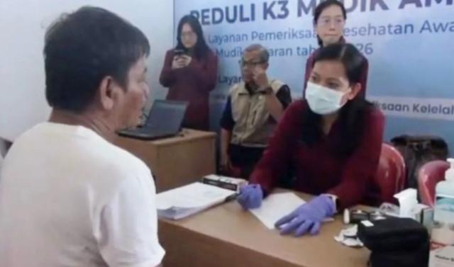 Dishub DKI Pastikan Sopir Bus Pembawa Pemudik di Pulo Gebang Lolos Tes Kesehatan