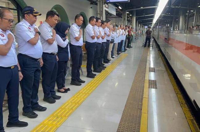 480 Peserta Mudik Gratis KAI Diberangkatkan dari Pasar Senen Menuju Semarang