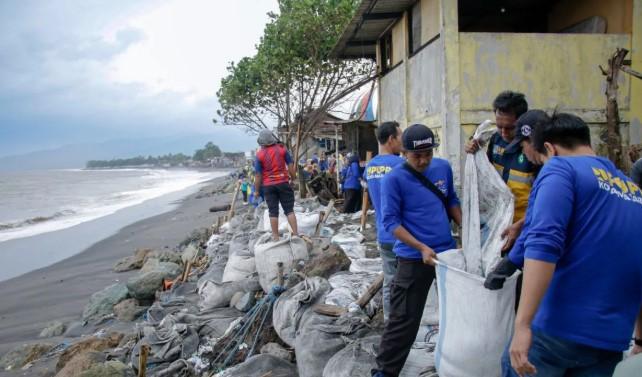 BMKG Mengingatkan Potensi Banjir Rob di NTB Saat Libur Lebaran 2026