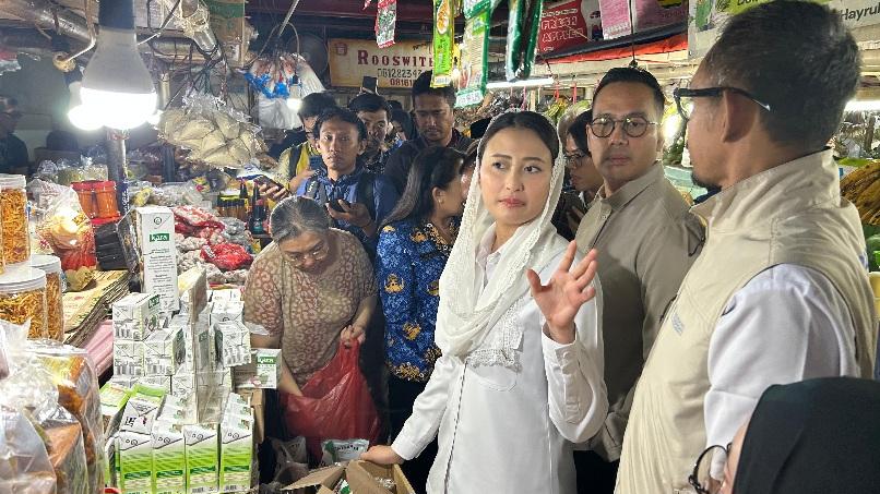 Wamendag Roro Pantau Pasar Mayestik, Cabai Rawit Tembus Rp120.000