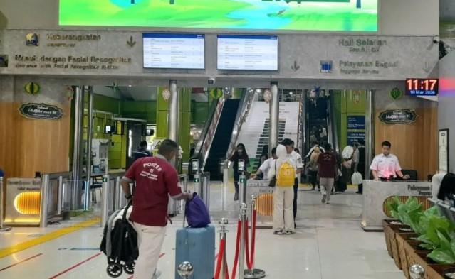 Sebanyak 17.687 Pemudik Berangkat dari Stasiun Gambir, KAI Sebut Rabu Jadi Puncak Arus Mudik