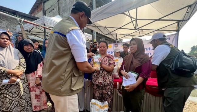 Bulog Salurkan Bantuan Beras dan Minyak Goreng ke 32,3 Juta KPM Jelang Idul Fitri 1447 Hijriah