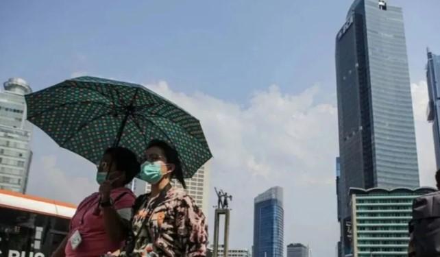 Pemprov DKI Jakarta Imbau Warga Waspada Cuaca Panas Ekstrem dan Risiko Kesehatan