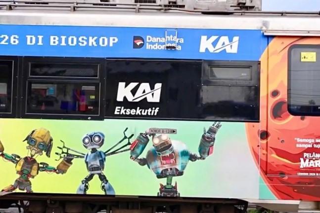 Kemenekraf dan KAI Hadirkan Instalasi “Pelangi di Mars” untuk Semarakkan Mudik Lebaran 2026