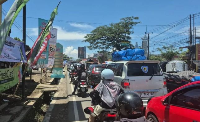 Dishub Bandung Pastikan Puncak Arus Mudik Jalur Nagreg Telah Terlewati pada H-2 Lebaran 2026