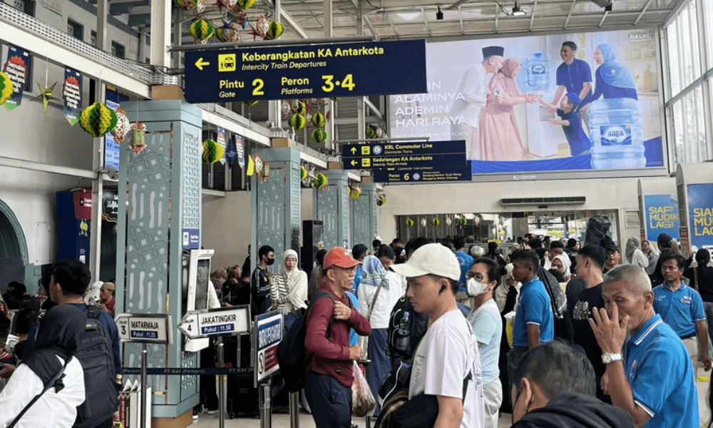 Arus Balik Lebaran Mulai Terjadi, Puluhan Ribu Penumpang Tiba di Jakarta