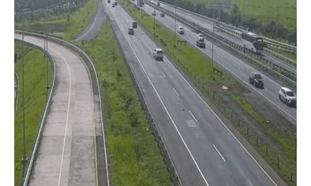 Arus Kendaraan di Tol Cipali Naik 34,6 Persen pada H+1 Lebaran 2026, Kepadatan Terjadi di Rest Area