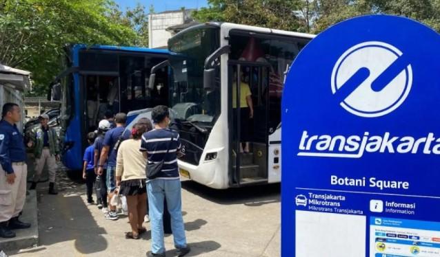 Transjabodetabek Rute P11 Bogor-Blok M Tetap Diminati Warga pada H+2 Lebaran 2026