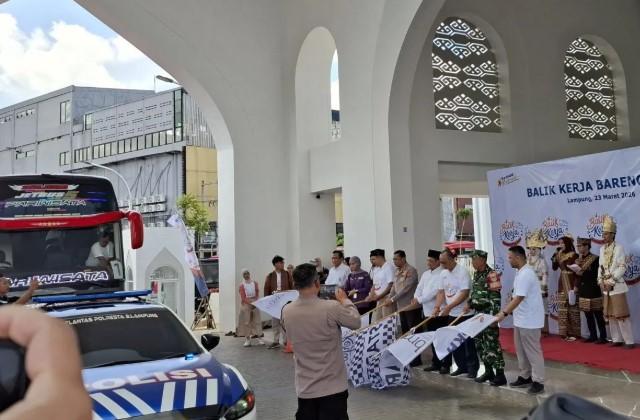 BPKH Berangkatkan 675 Warga Lampung ke Jawa Lewat Program Balik Kerja Bareng Gratis