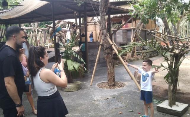 Bali Zoo Catat Lonjakan Pengunjung Hingga 120 Persen Saat Libur Lebaran 2026