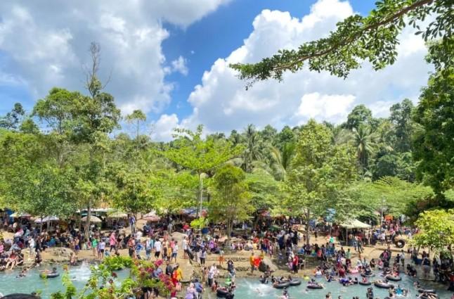 Wisata Way Tebing Cepa Diserbu Pengunjung Saat Libur Lebaran 2026 di Lampung Selatan