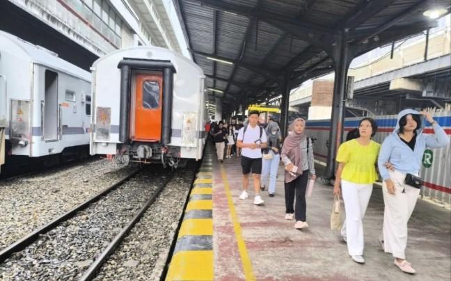 KAI Catat Peningkatan Penumpang Arus Balik ke Medan Sejak Hari Kedua Lebaran