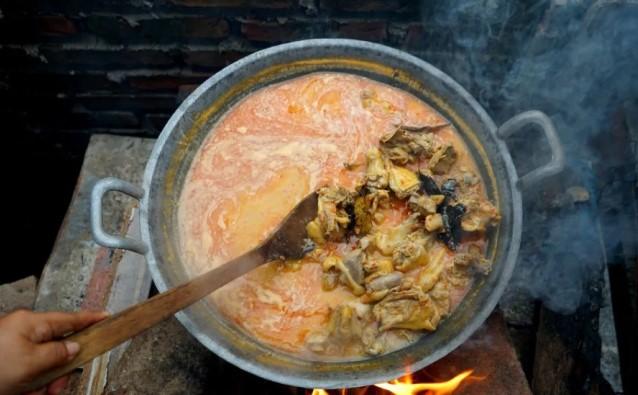 Dietisien Ungkap Cara Aman Memanaskan Ulang Masakan Bersantan Sisa Lebaran