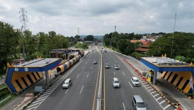 JTT Berlakukan Contraflow di Tol Jakarta-Cikampek untuk Urai Kepadatan Arus Balik Lebaran 2026
