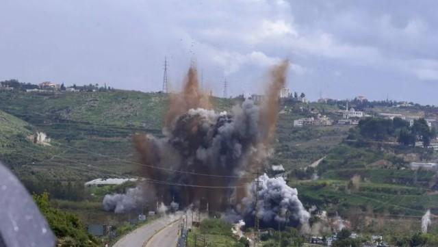 Serangan Udara Israel Hancurkan Jembatan Strategis di Lebanon Selatan