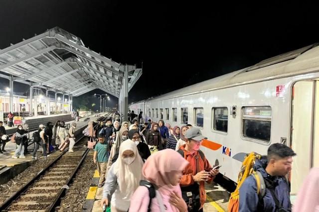 Puncak Arus Balik Lebaran 2026 di KAI Jember Tembus 13.150 Penumpang dalam Sehari