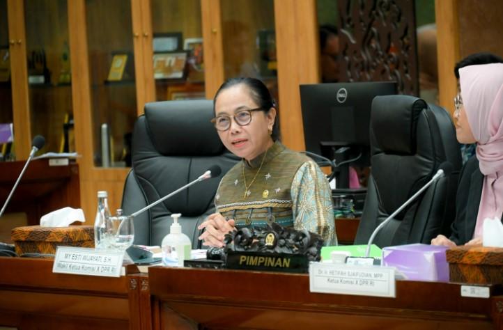 Komisi X DPR Soroti Risiko Learning Loss, Minta Kebijakan Pembelajaran Daring Dikaji Mendalam