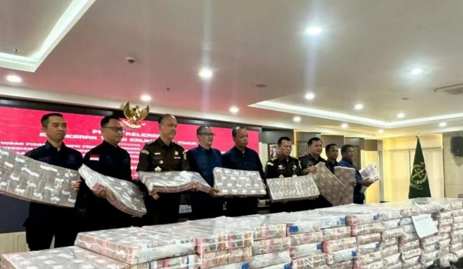 Kejati Kaltim Menyita Rp214 Miliar dalam Kasus Korupsi Tambang di Lahan Transmigrasi Kutai Kartanegara