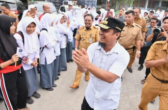 Gubernur Sulsel Tegaskan Pembatasan Gawai Siswa Sudah Diterapkan Sejak Awal Menjabat