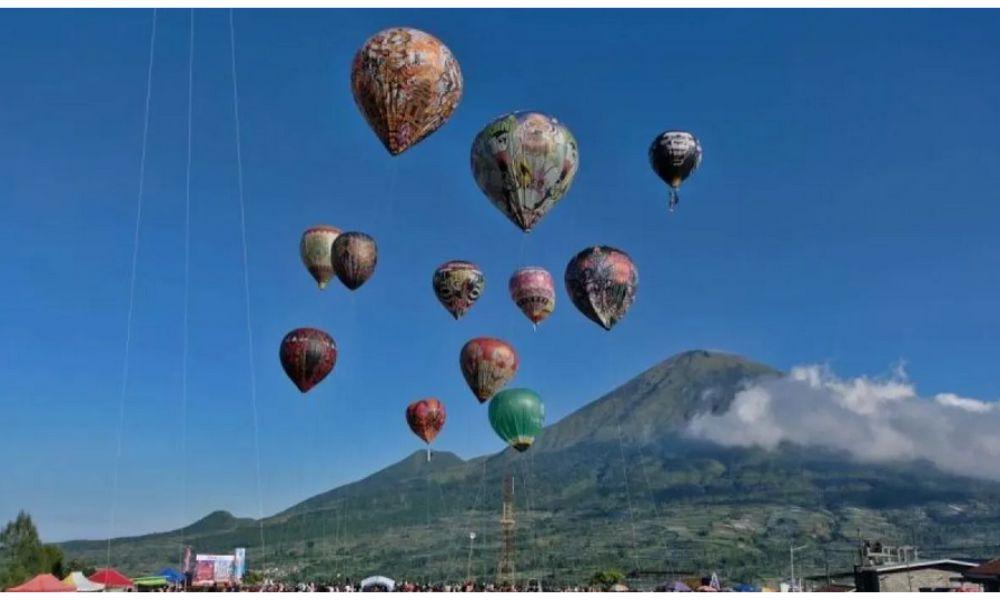 Kemenhub Ingatkan Bahaya Balon Udara Liar Saat Arus Balik Lebaran