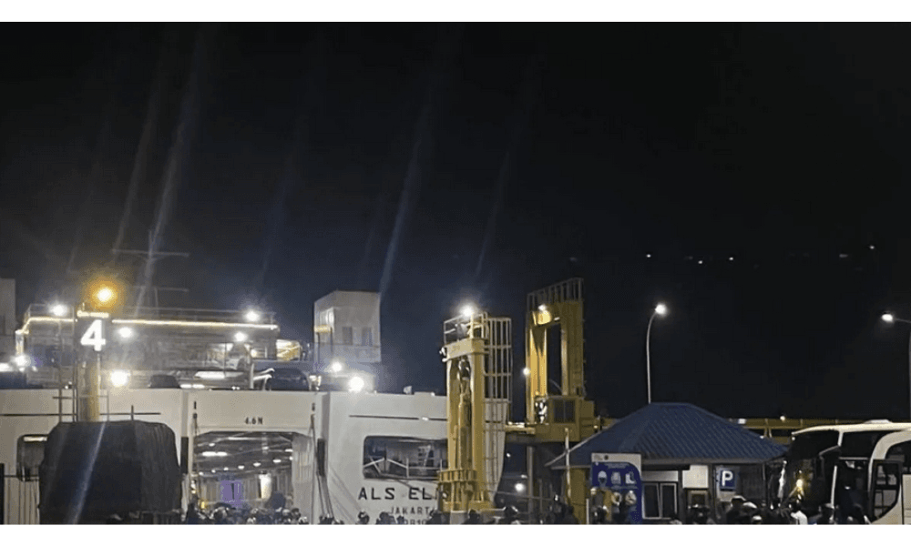 Arus Balik di Pelabuhan Merak Lancar, Tidak Ada Penumpukan Kendaraan