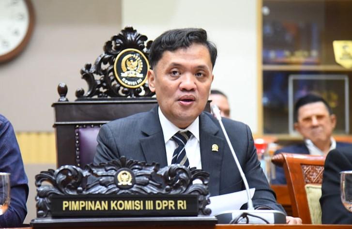 Komisi III DPR Tegaskan Pengawasan Ketat Penegakan Hukum Terkait Kasus Video Profil Desa di Karo