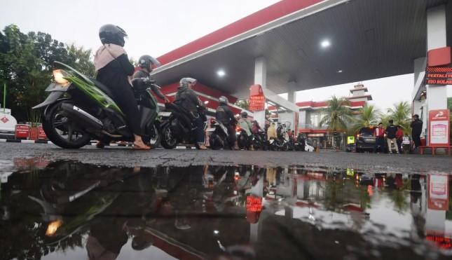 Pengamat Dorong Percepatan Kendaraan Listrik untuk Tekan Dampak Lonjakan Harga Minyak Global