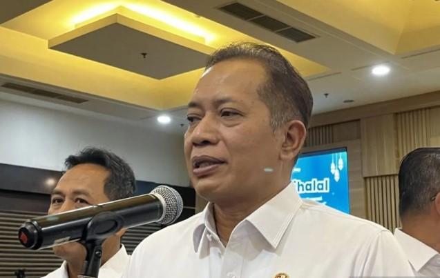 Menkop Sebut Penyaluran Truk dan Pikap Impor Dukung Operasional Kopdes Merah Putih