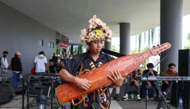 Otorita IKN Hadirkan Pagelaran Seni untuk Perkenalkan Budaya Lokal kepada Pengunjung