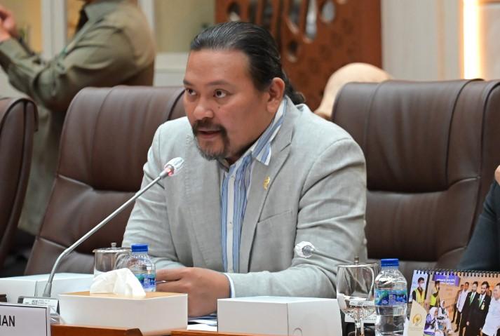 Pansus DPR Libatkan Hakim dan Notaris dalam Penyusunan RUU Hukum Perdata Internasional