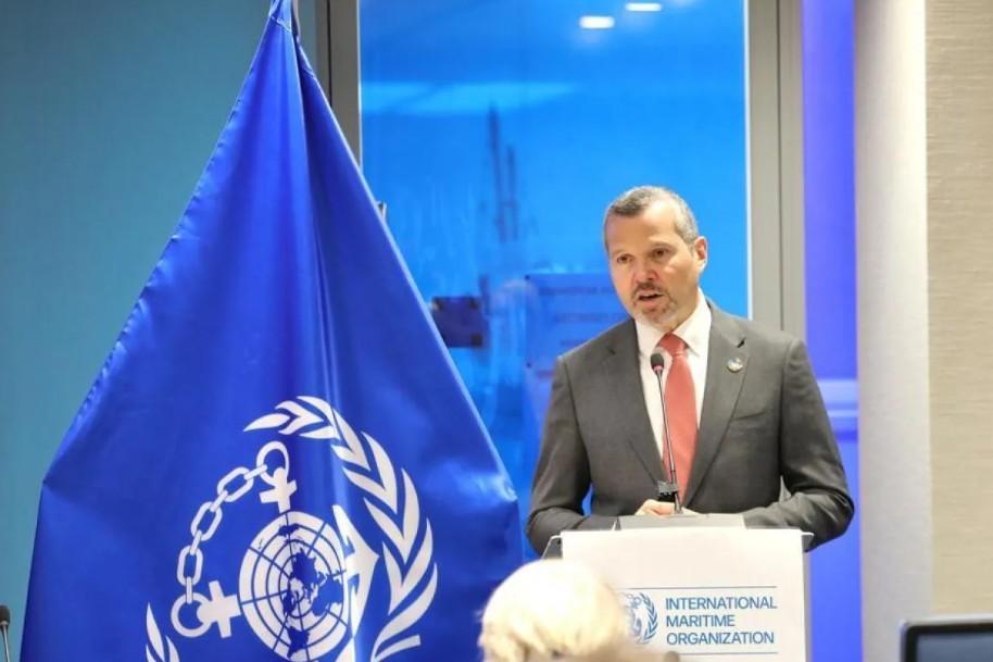 Ketegangan Selat Hormuz Memanas, IMO Desak Solusi Diplomatik dan Evakuasi 20.000 Pelaut