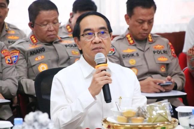 Rektor Unhas Tekankan Ancaman Siber Memerlukan Respons Multidisiplin dan Kolaborasi Lintas Sektor