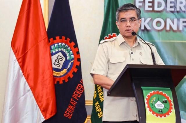Menaker Tekankan Hubungan Industrial Transformatif agar Pekerja Tak Tertinggal di Era AI