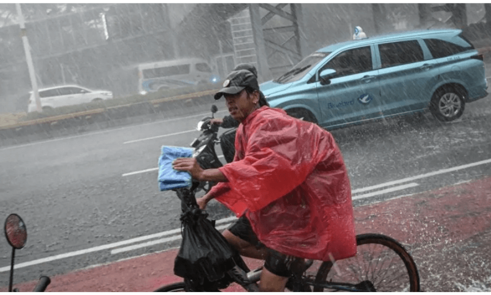 BMKG Prakirakan Hujan Guyur Sejumlah Kota Besar Indonesia, Warga Diminta Waspada