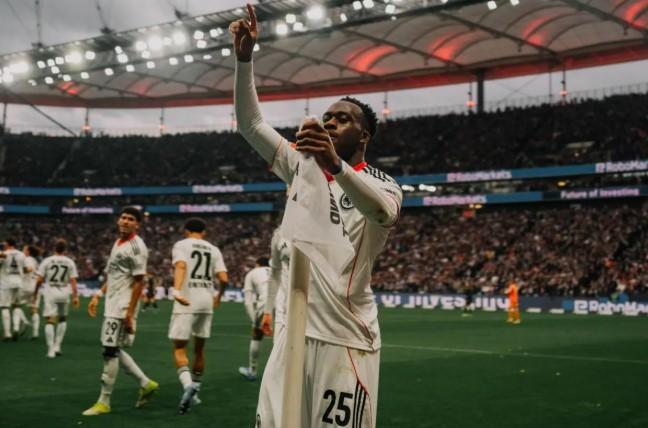 Bayern Muenchen Perlebar Jarak di Puncak Klasemen Bundesliga Saat Musim 2025/2026 Menyisakan Enam Pekan