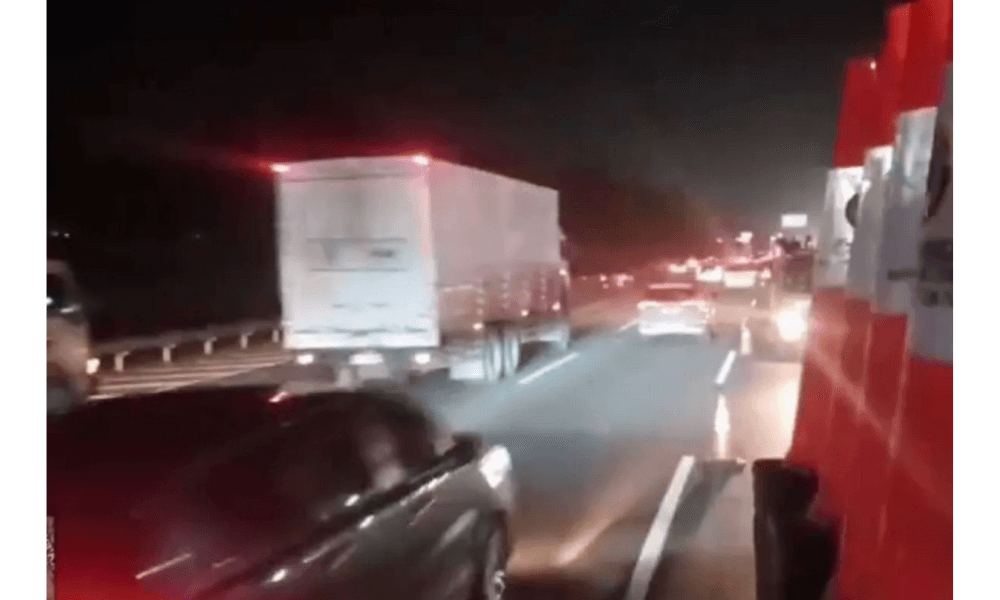 Contraflow Tol Jakarta-Cikampek Dihentikan, Lalu Lintas Kembali Normal