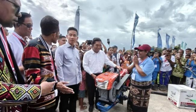 Wapres Gibran Puji Hasil Tani di Kupang yang Disuplai untuk Program Makan Bergizi Gratis