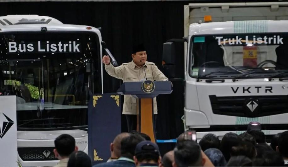 Presiden Prabowo Targetkan Produksi Massal Sedan Listrik Dimulai 2028 untuk Perkuat Industri Nasional