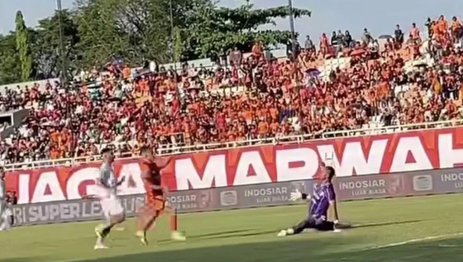 Borneo FC Samarinda Pesta Gol 5-1 atas PSBS Biak dan Tempel Ketat Persib Bandung di Puncak Klasemen