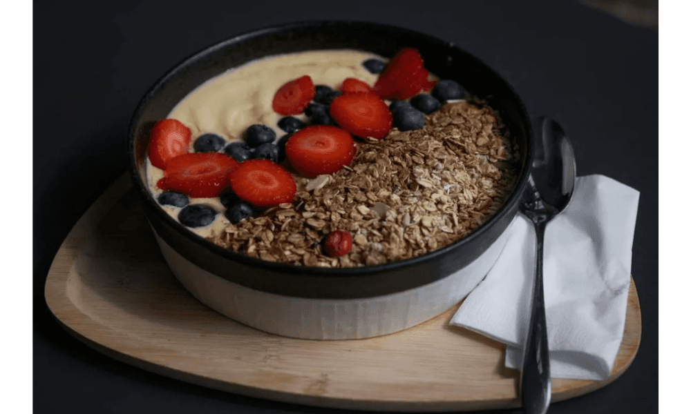 Kombinasi Greek Yoghurt Tentukan Manfaat, Pilih Topping Sehat agar Optimal