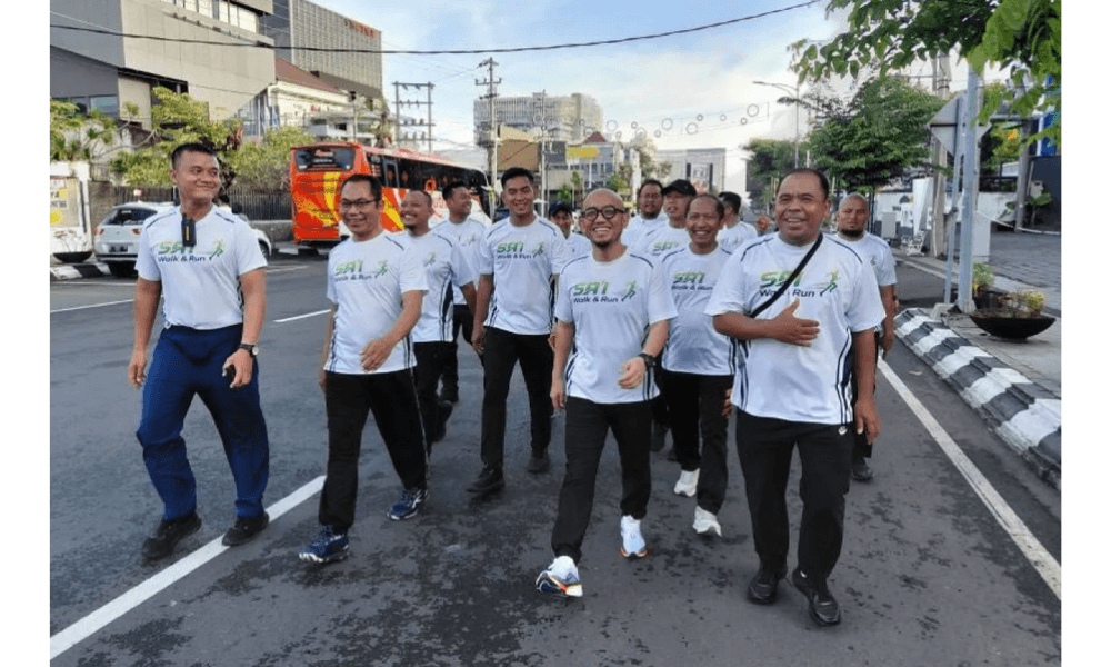 Wamen Haji Luncurkan SAI Walk and Run di Semarang untuk Persiapan Jamaah
