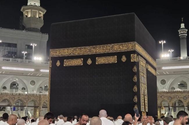 Arab Saudi Batasi Akses Masuk Makkah Mulai 13 April Jelang Musim Haji 2026