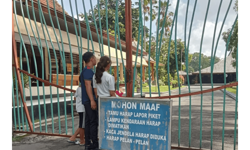 Pendopo Tulungagung Ditutup Usai OTT KPK, Warga Keluhkan Akses Ruang Publik