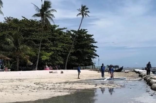 Pemkab Kepulauan Seribu Restorasi Pantai Jembatan Cinta Pulau Tidung untuk Atasi Abrasi dan Dongkrak Wisata
