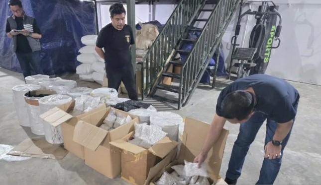 Polda Metro Bongkar Pabrik Narkoba Rumahan Skala Besar di Semarang, Jutaan Butir Zenith Disita