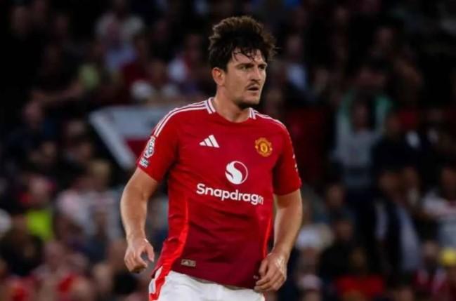 Maguire Kena Sanksi Tambahan dari FA, Manchester United Krisis Bek Jelang Hadapi Chelsea