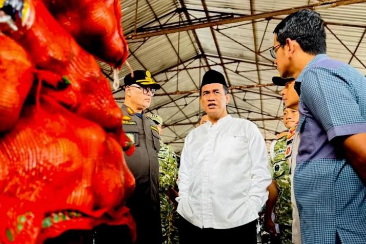 Mentan Desak Pengusutan Tuntas Mafia Penyelundupan Bawang dan Cabai di Pontianak